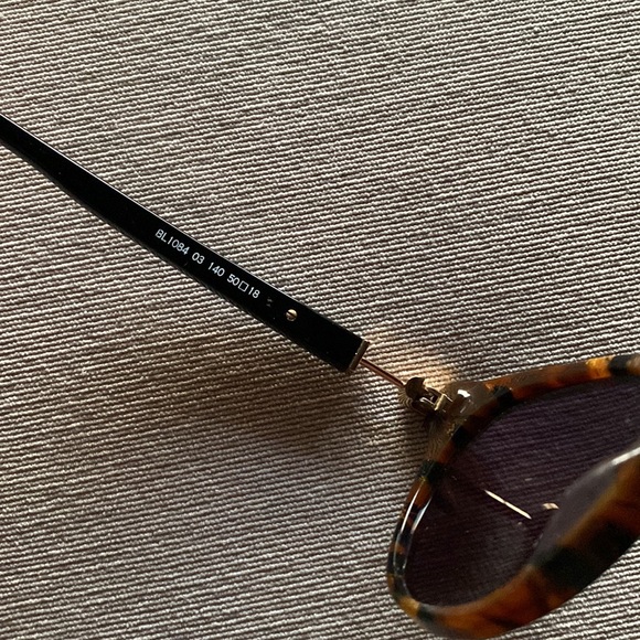 Balmain Sunglasses - Picture 6 of 8